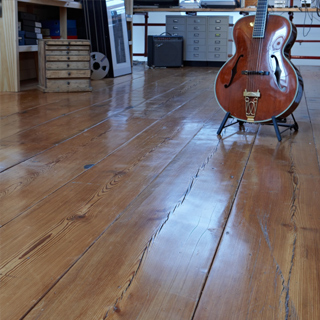 Reclaimed Classic London Pine floorboards